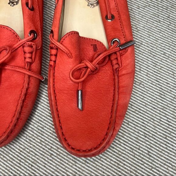 TOD’S Women’s Gommino Driving Shoes Rust Orange Size 38 - Picture 6 of 10